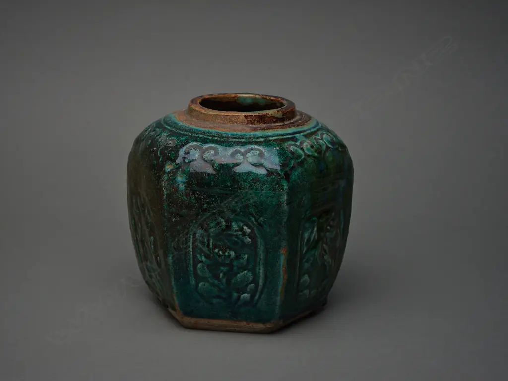 Chinese stoneware jar, c.1875. 16cm x 17cm Image 1++
